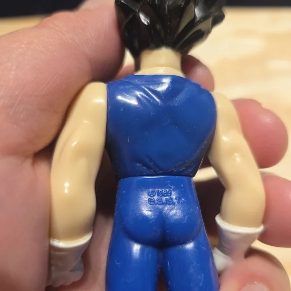 VEGETA Action Figure - Irwin 2000 - Dragonball Z: The Saga Continues (Series 10) - Picture 6 of 6